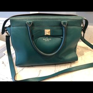 Kare Spade Emerald Cross Body